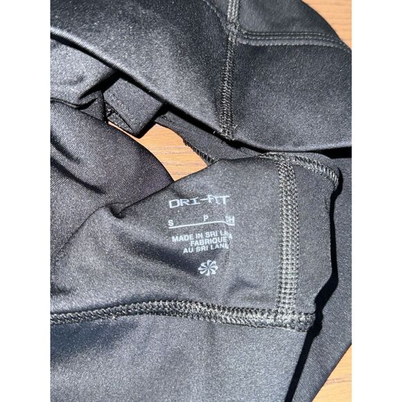 Nike Sportswear Womens Black Athletic Sports Bra Size Small Dri-Fit - Picture 3 of 3